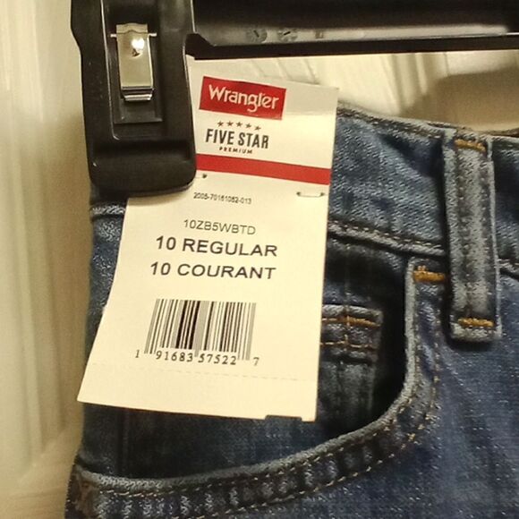 Wrangler Classic Straight Size 10 Regular Boys Blue Jeans NWT Young boys - Picture 3 of 4
